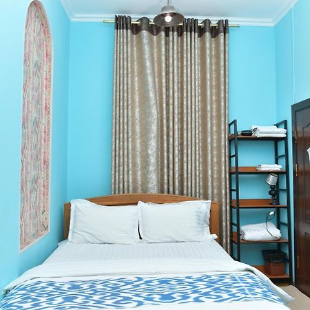 Mulberry Hotel Ташкент Екстериор снимка
