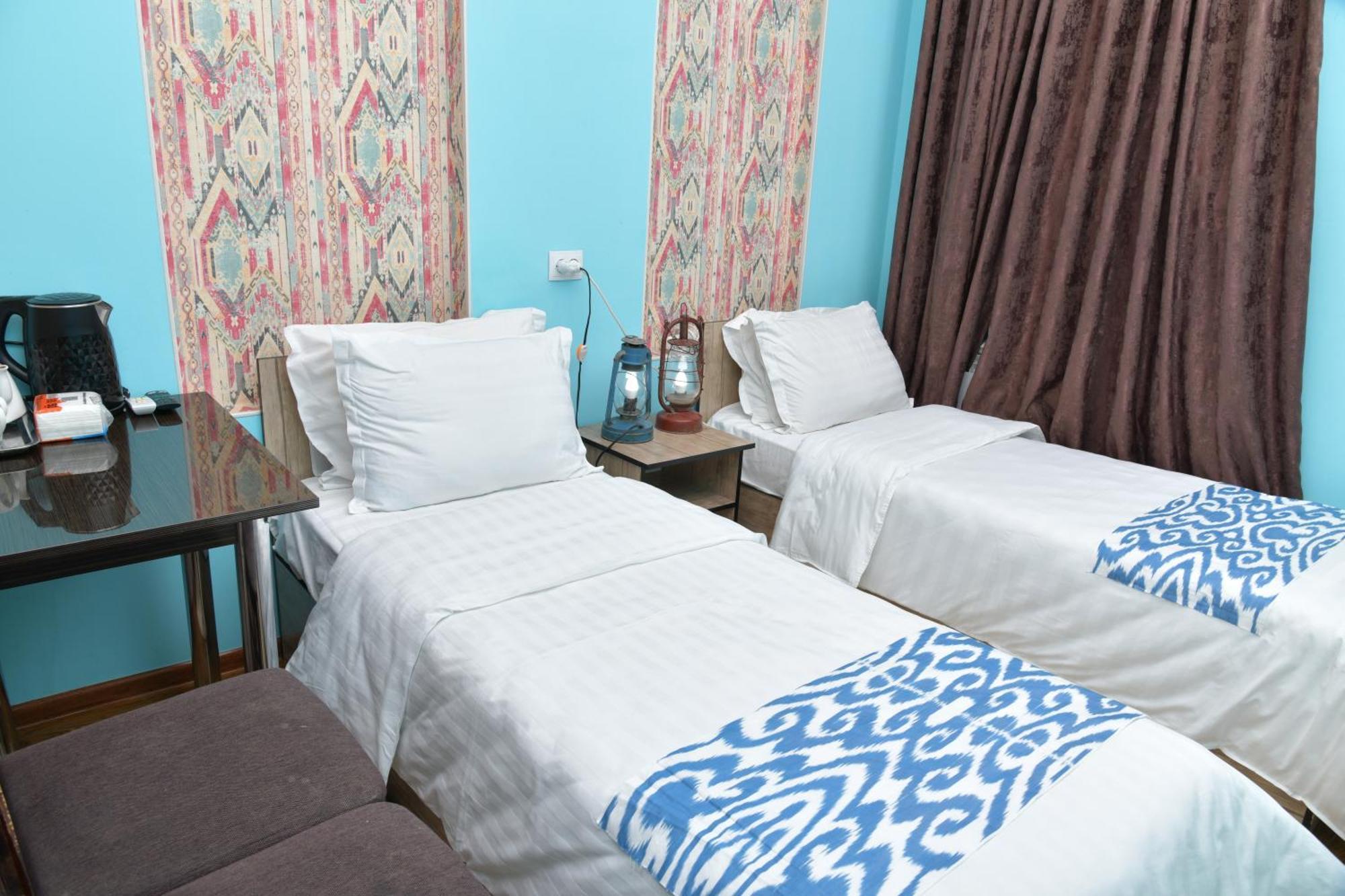 Mulberry Hotel Ташкент Екстериор снимка